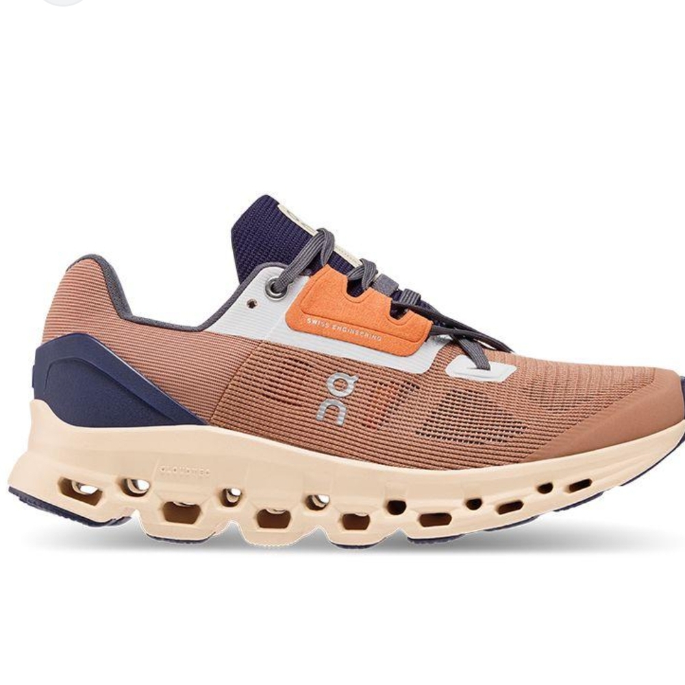 On Running Women's Cloudstratus Running Shoes - Brown and Cream